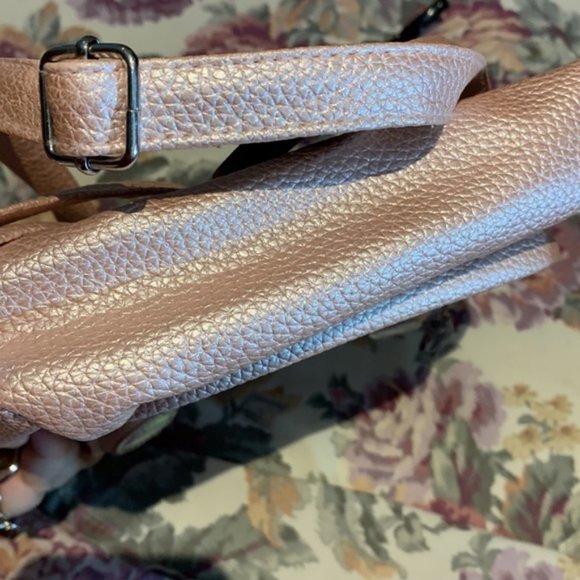 Justice Brand Kids Pink Unicorn Backpack Letter S - Picture 6 of 6